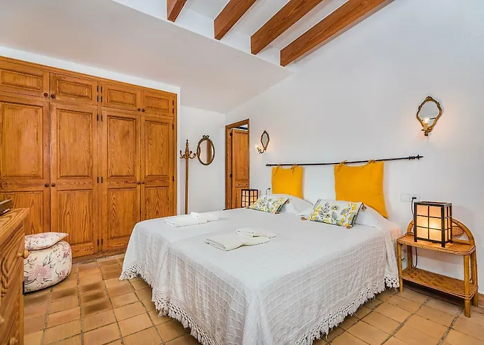 Bella Baix Tatil Evi