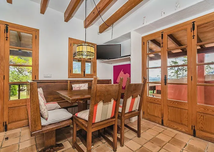 Bella Baix Semesterbostad